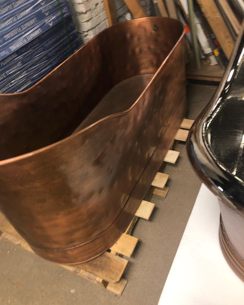 68 1/2" Hammered Henrick Textured Copper Tub