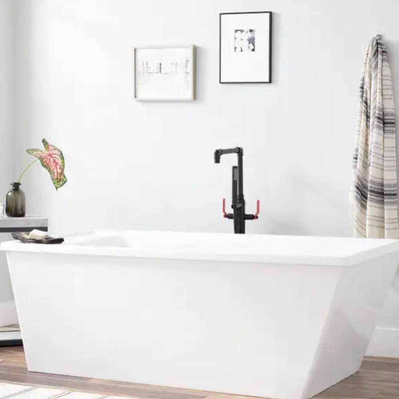 66" Emsworth Acrylic Freestanding Tub
